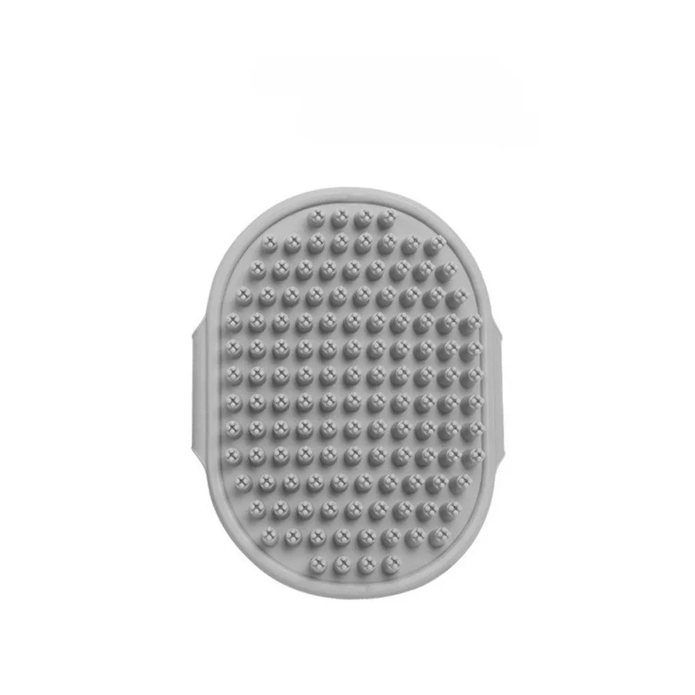 dog bath brush (2) High-quality TPR material ensures durability and long-lasting use.