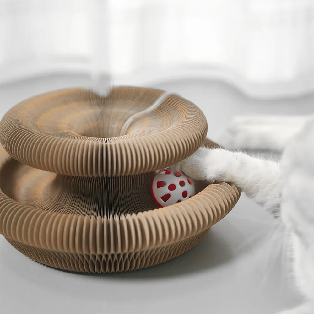 Multi-functional cat toy and climbing post.