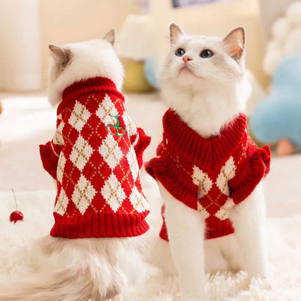 Provides freedom of movement while offering the necessary warmth.