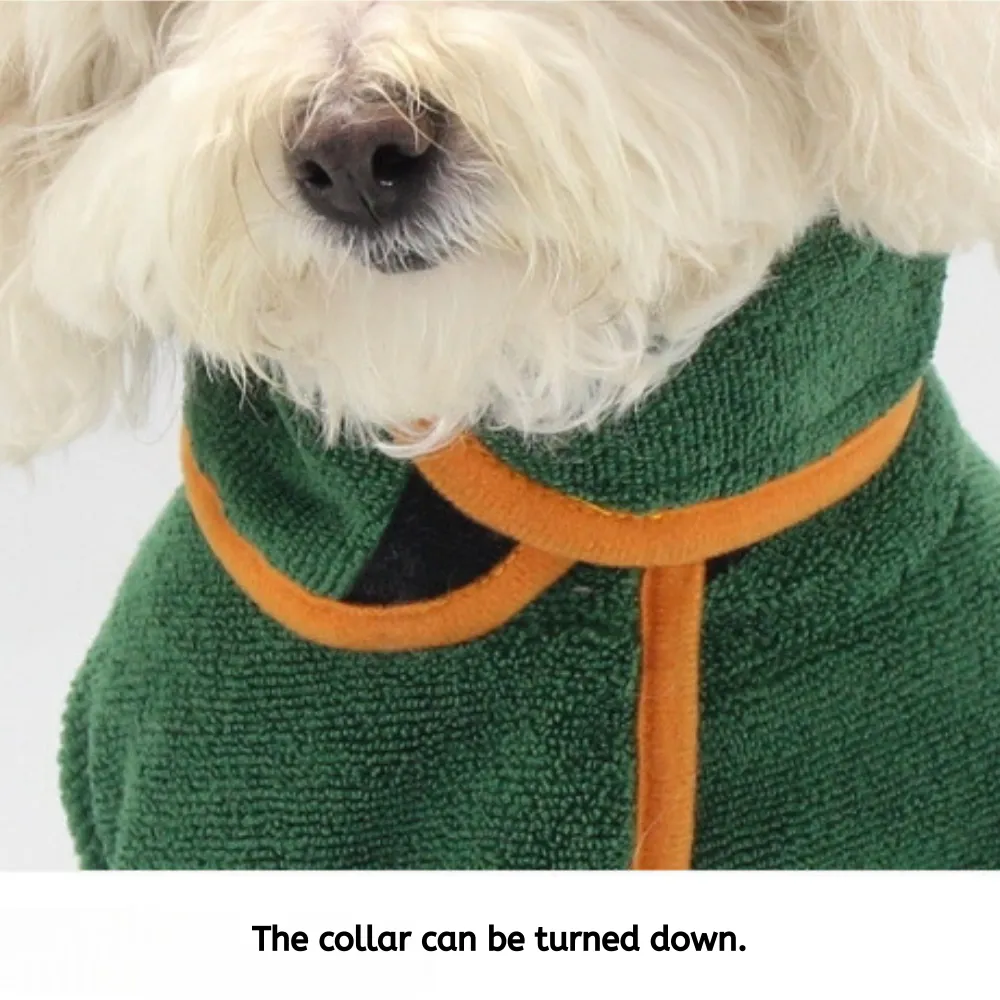 dog grooming towels (1) Non-shedding fabric prevents pet fur from sticking to the robe.