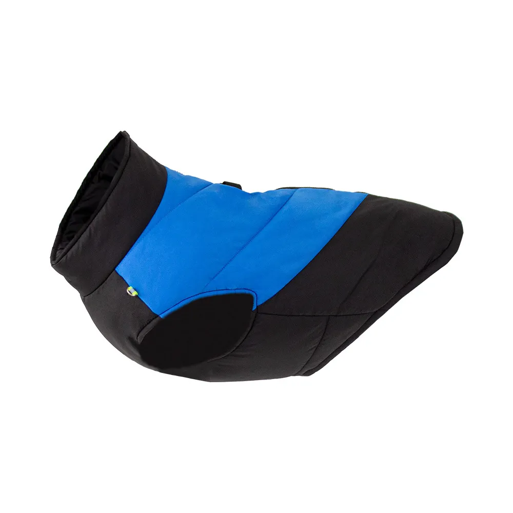 Breathable fabric prevents overheating, ensuring pets remain comfortable.