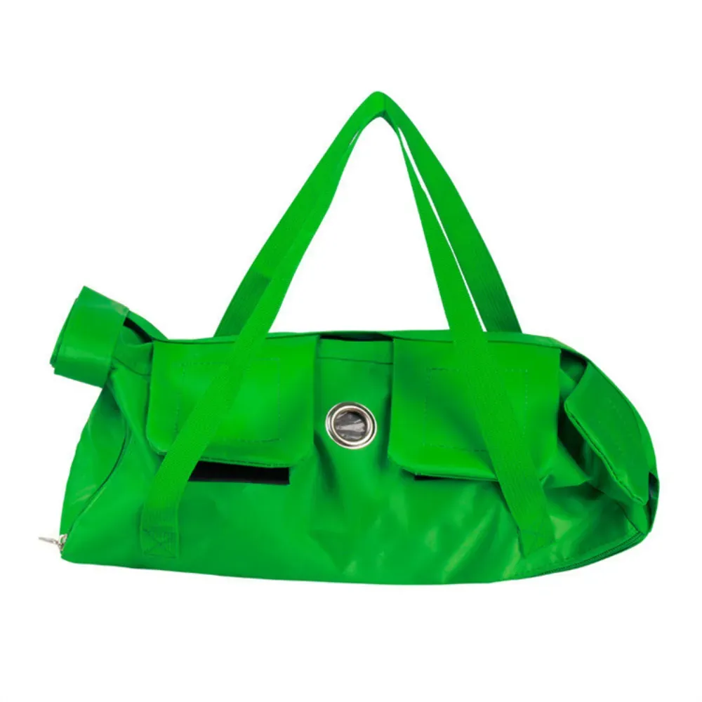 good cat carrier This portable cat carrier bag offers a secure and comfortable restraint for pets during grooming, injections, and medical treatments. The adjustable design ensures pets remain still without unnecessary stress or discomfort.