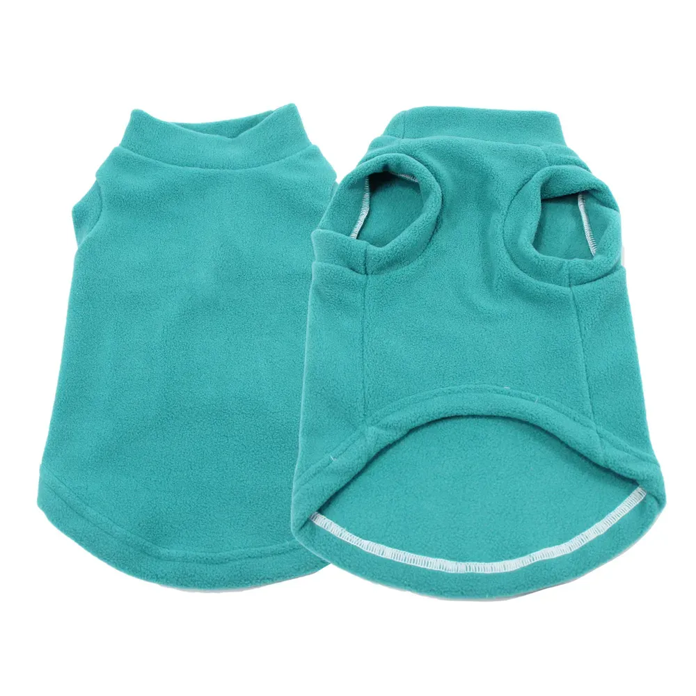 With a selection of trendy, Instagram-worthy colors, this fleece vest not only provides warmth but also adds a touch of style to pets’ wardrobes. These vibrant colors make pets stand out, ensuring they look fashionable during the winter season.