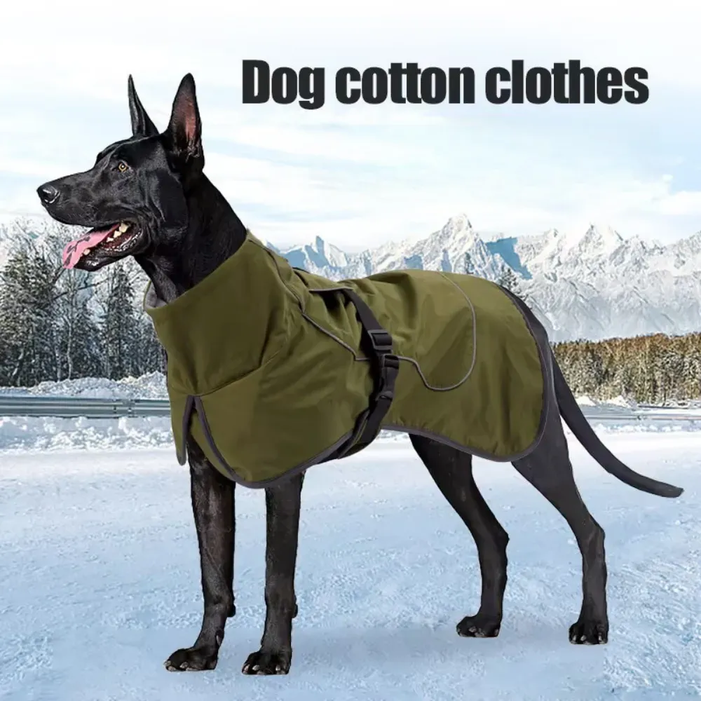 Leash Opening for Convenient Outdoor Walks: The jacket features a leash opening, allowing for easy attachment of a leash without needing to remove the coat, making it perfect for outdoor activities.