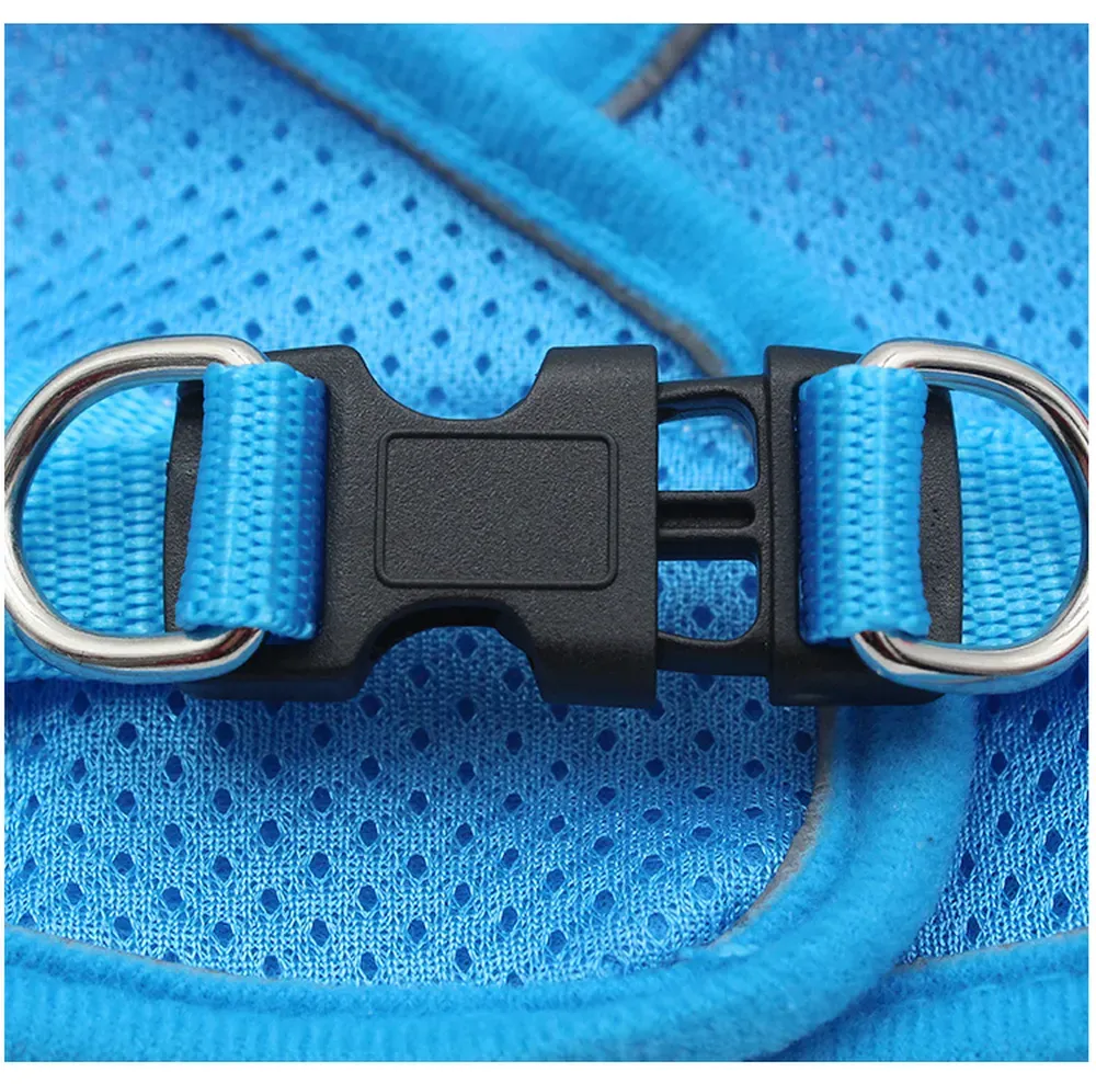 Safe and Secure D-Ring Attachments: Featuring rust-resistant D-ring attachments, this harness ensures a secure leash connection, making it ideal for outdoor activities and training.