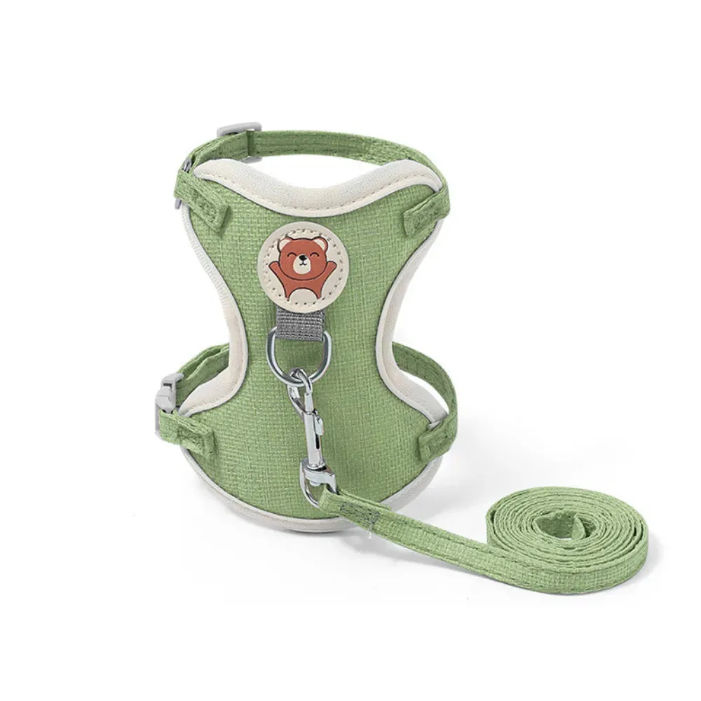 Sturdy and Reliable Construction: Built to last, this harness is crafted with strong stitching and high-quality materials, providing a reliable and durable solution for everyday use.