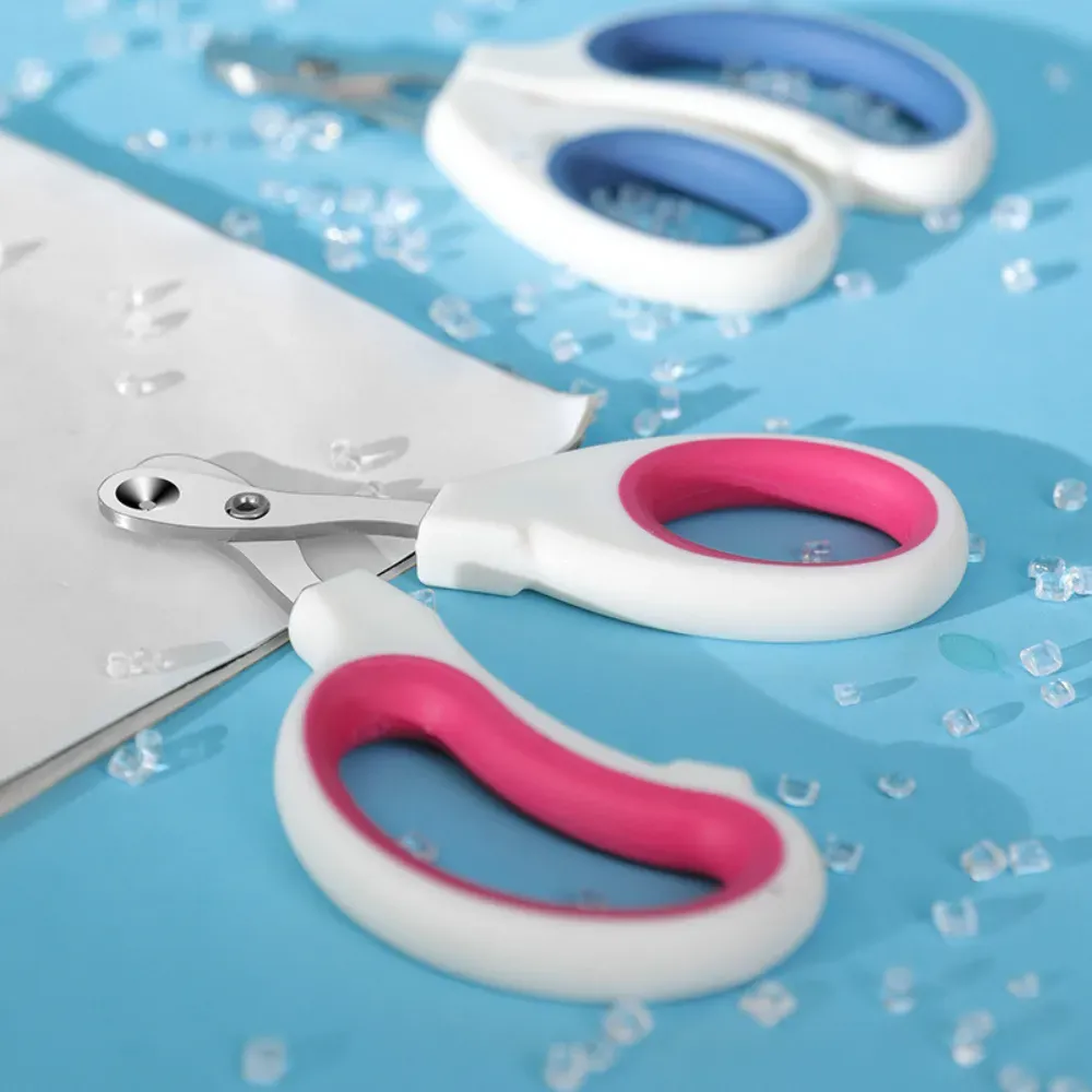 Round Cut Pet Nail Clipper Ergonomic Design SKU Round Hole Ergonimic Design Cat Nail Clipper