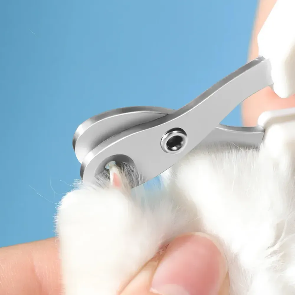 Round Cut Pet Nail Clipper Ergonomic Design Easy Cut Round Hole Ergonimic Design Cat Nail Clipper