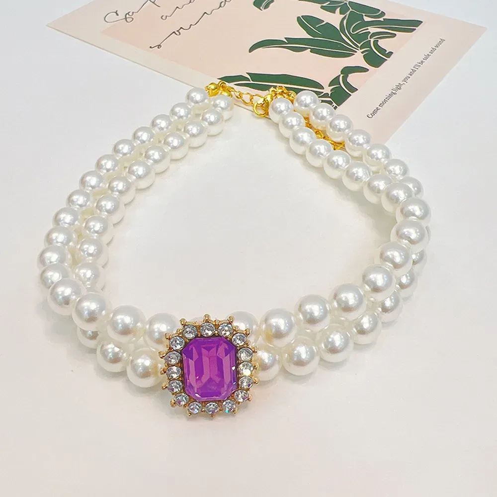 Available in sizes suitable for Siamese, Devon Rex, and other breeds, it's the perfect accessory for special occasions.