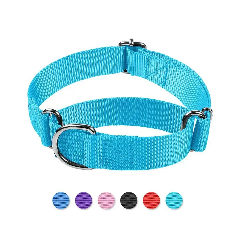 The alloy hardware resists rust and wear, ensuring the collar maintains its strength even with frequent use, making it an ideal product for businesses focused on high-quality, long-lasting pet items.