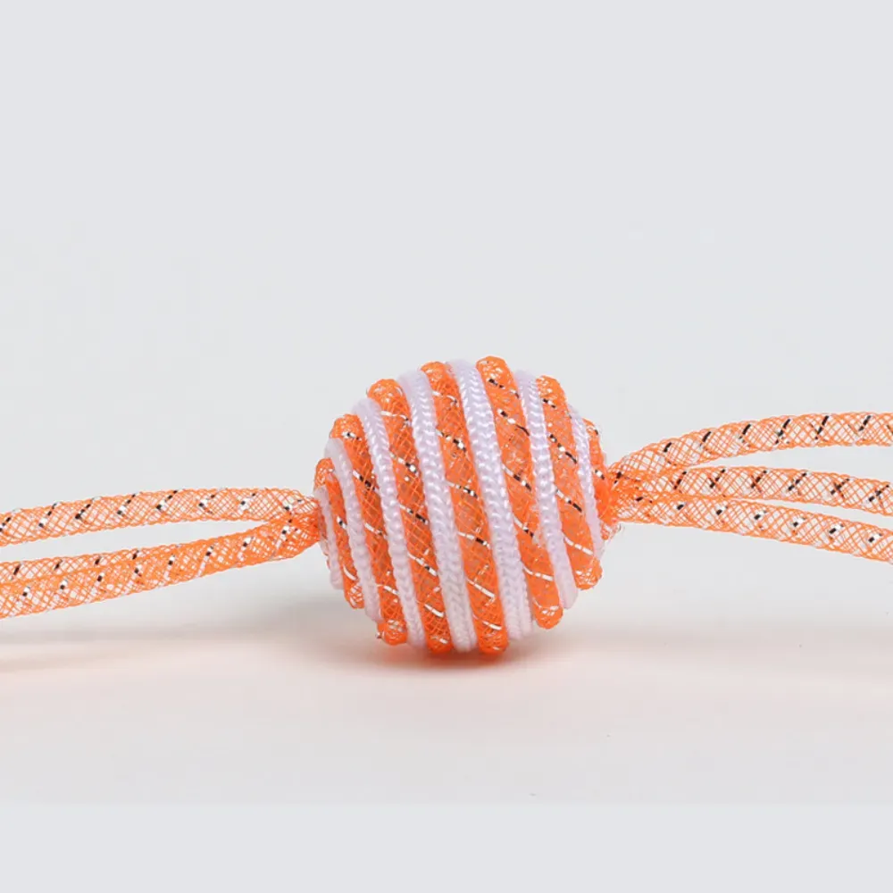 The soft tube cotton rope ball is designed to promote interactive play between pets and owners. This engaging toy helps enhance physical activity and mental stimulation, making it a must-have for pet businesses catering to active cats.