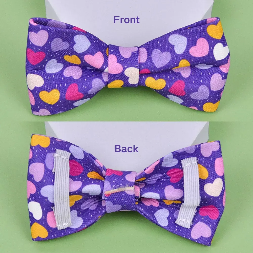 pet bow tie (3) Crafted from lightweight, breathable fabric, this summer bow tie keeps pets cool and comfortable during warmer months, making it an excellent choice for retailers focused on providing seasonal products.