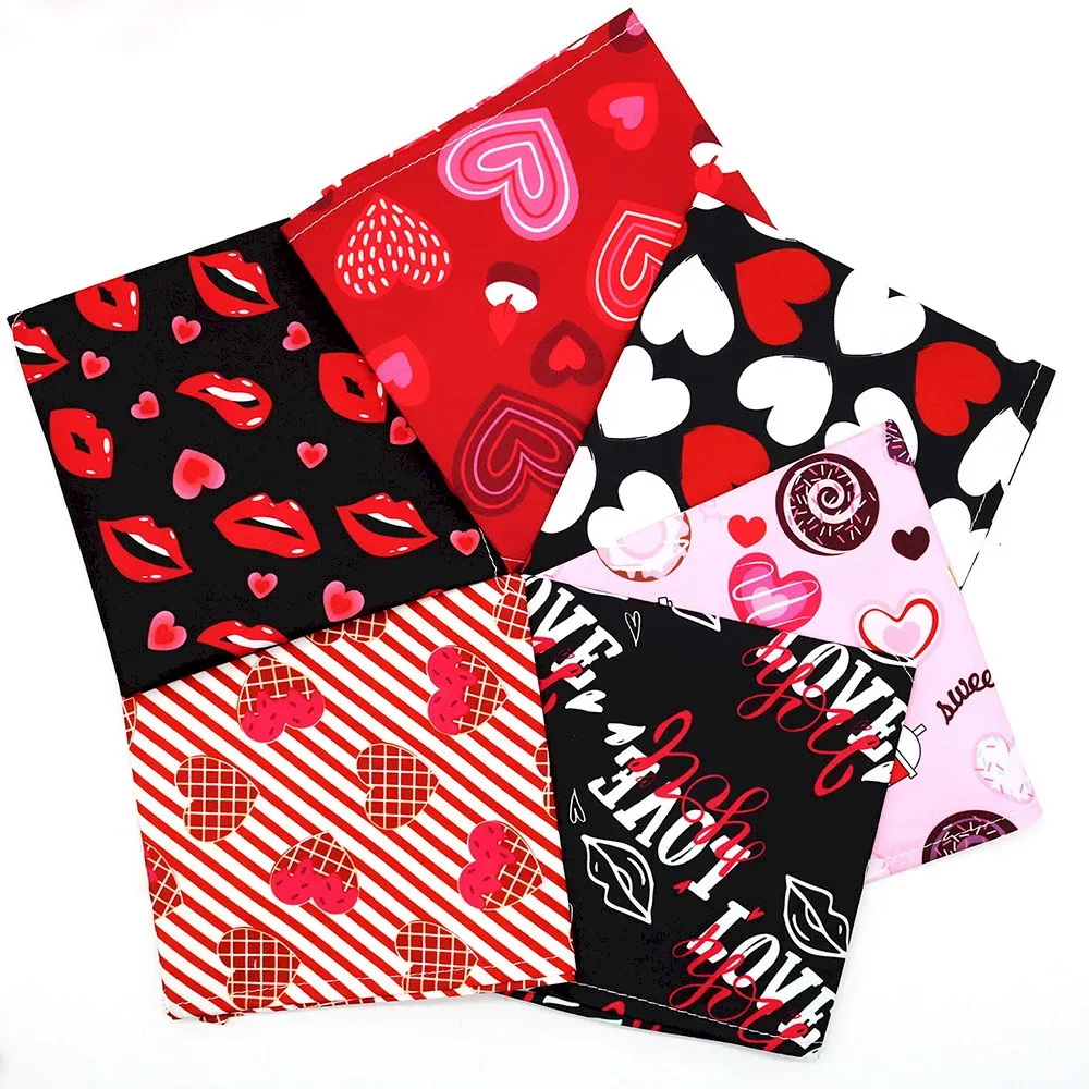 Triangle scarf for dogs