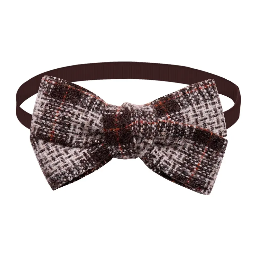 Perfect for Fall and Winter Seasons: The autumn-inspired color series is ideal for seasonal photoshoots, holiday gatherings, or simply adding a stylish touch to a pet’s wardrobe.
