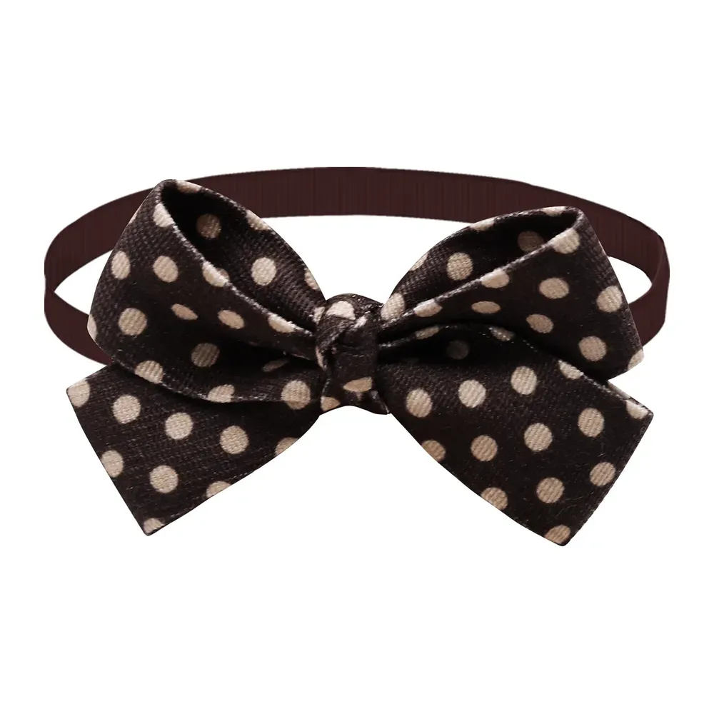 Adjustable Fit: Designed with an adjustable strap, this bow tie ensures a secure and comfortable fit for both dogs and cats. 