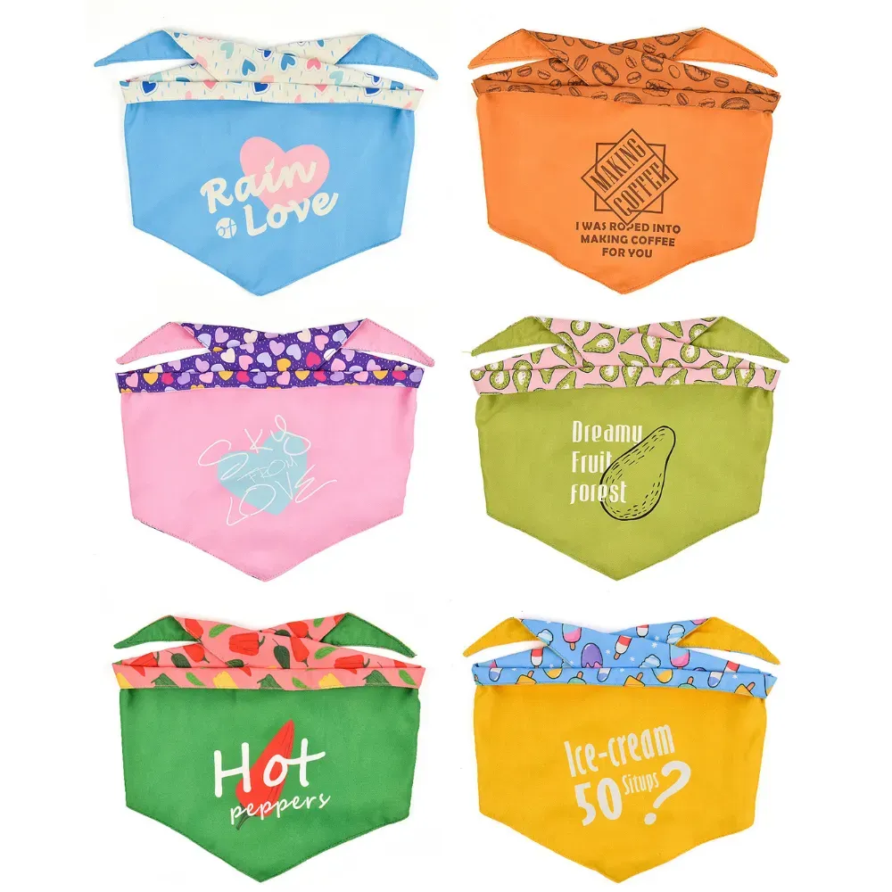 The double-sided pet bib with playful prints offers two different styles in one, giving pet owners the flexibility to match their pet’s outfit to different occasions, making it a versatile accessory for summer.