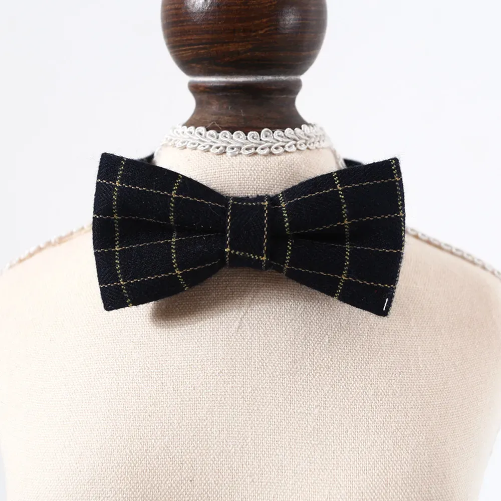 Fashionable pet neck accessory with bow tie and tie, ideal for formal and casual wear.