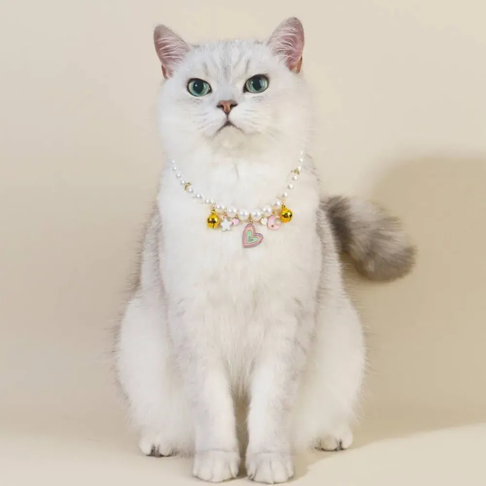 Durable Metal Buckle: The high-quality metal buckle is sturdy and easy to adjust, ensuring a long-lasting and secure fit for your pet.