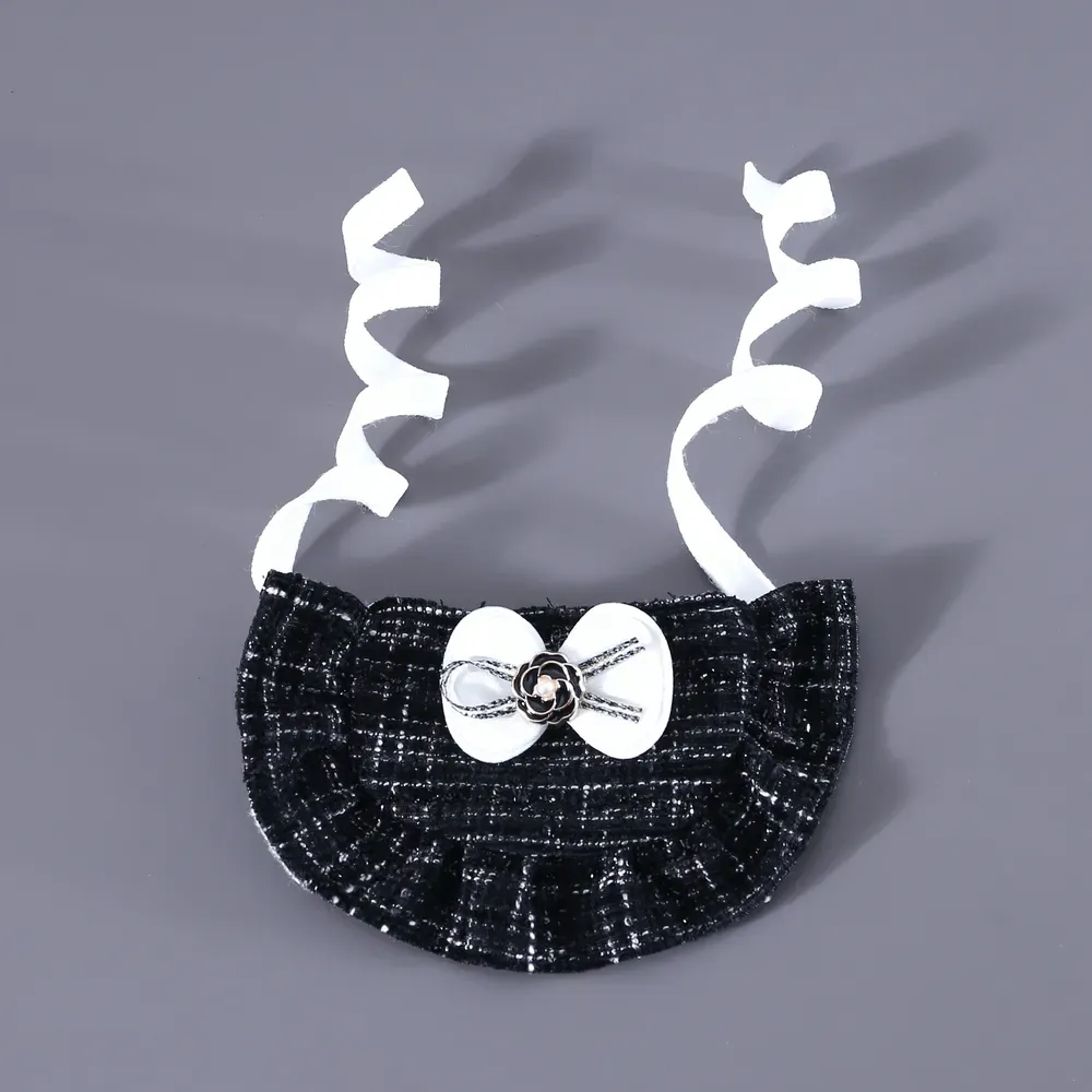 dog bandana (1) Crafted from soft knitted fabric, this pet accessory set provides both warmth and comfort, making it a perfect addition to pets’ wardrobes for seasonal wear.