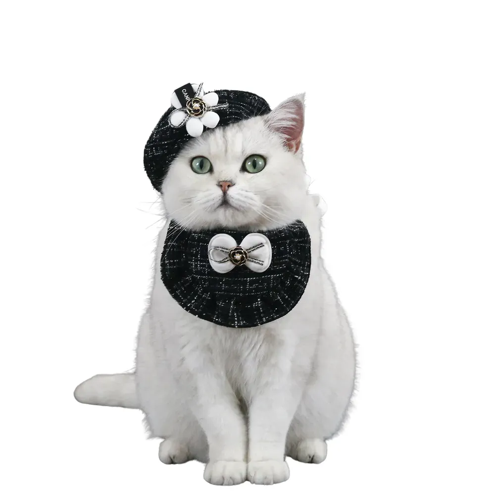 dog bandana (3) This cat knitted bib or beret hat with a 3D floral bowknot offers an elegant, stylish accessory for pets, ideal for special occasions or everyday wear.