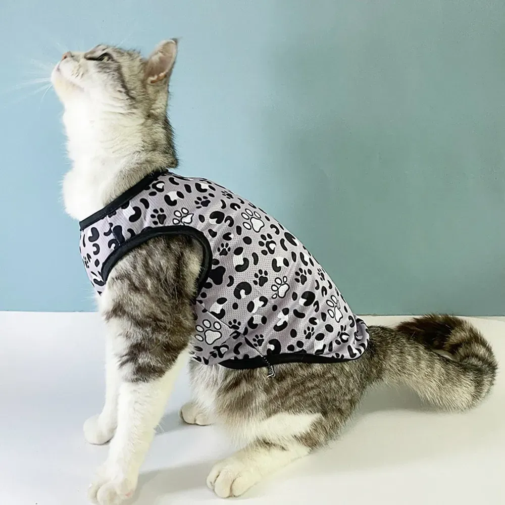 Summer Breathable Leopard Pet Vest for Dogs (10) Stylish Hawaiian print design adds a tropical flair to any pet’s wardrobe.