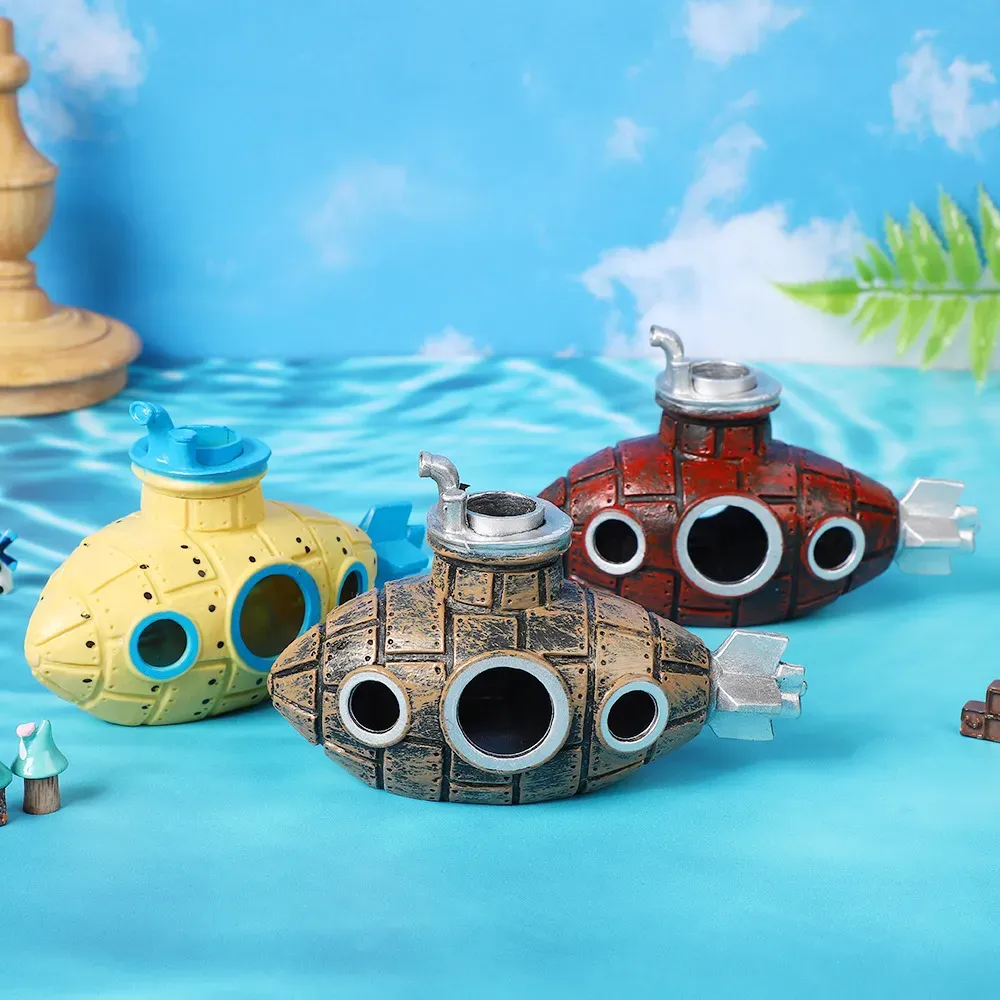 Easy to place and clean, adds convenience to aquarium maintenance
