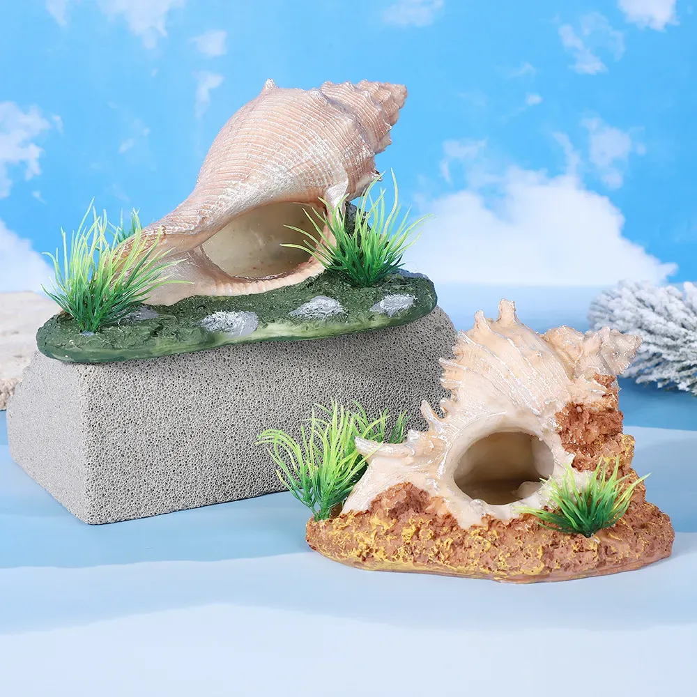 Natural look enhances aquarium landscape