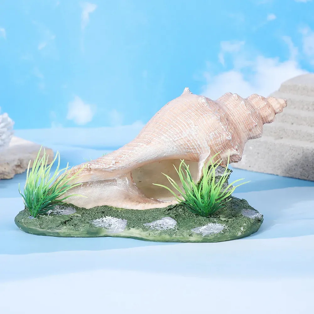 Ideal for Retail Display: A visually appealing item that enhances product offerings for aquarium decoration lines.