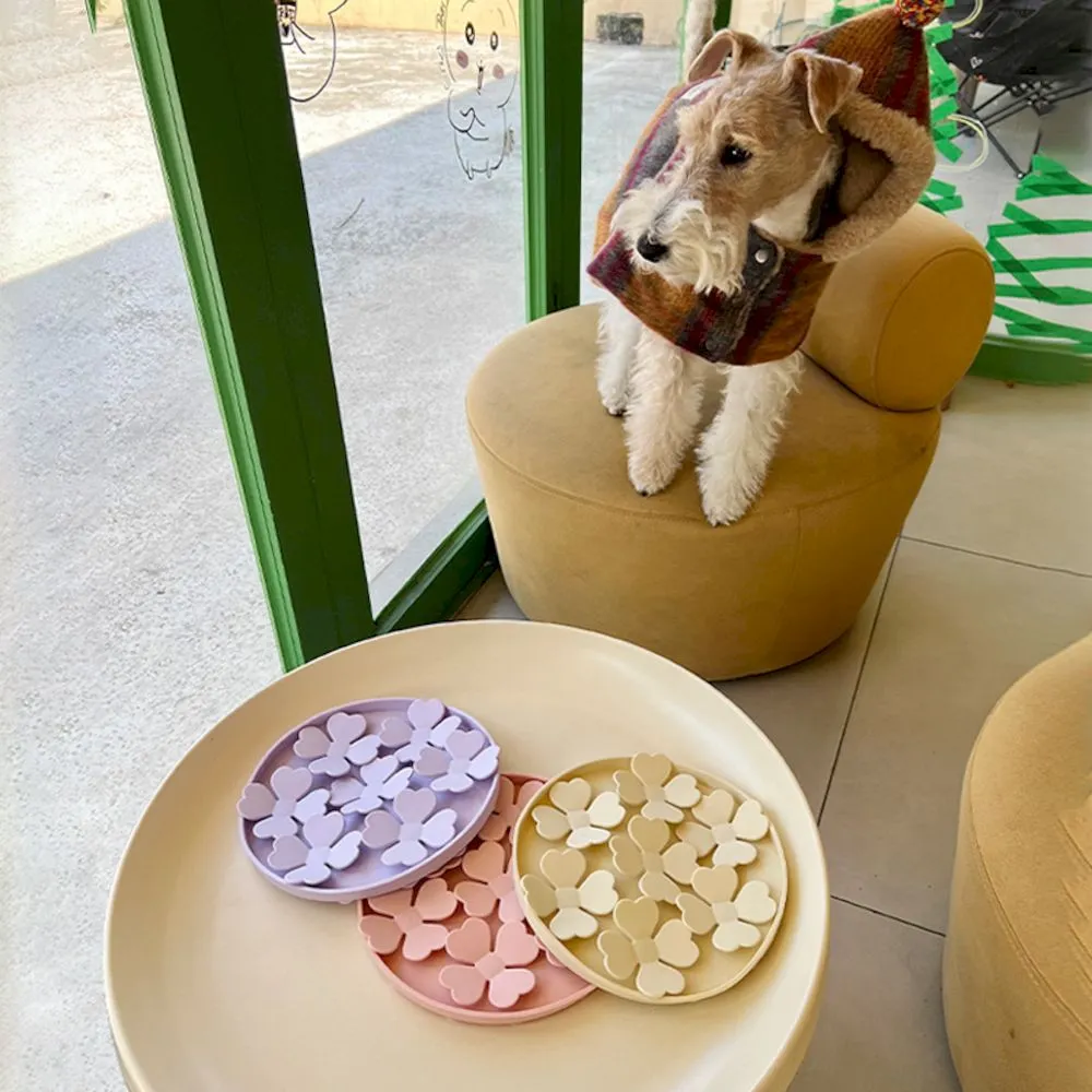 Petal-Shaped Dog Licking Mat Wholesale