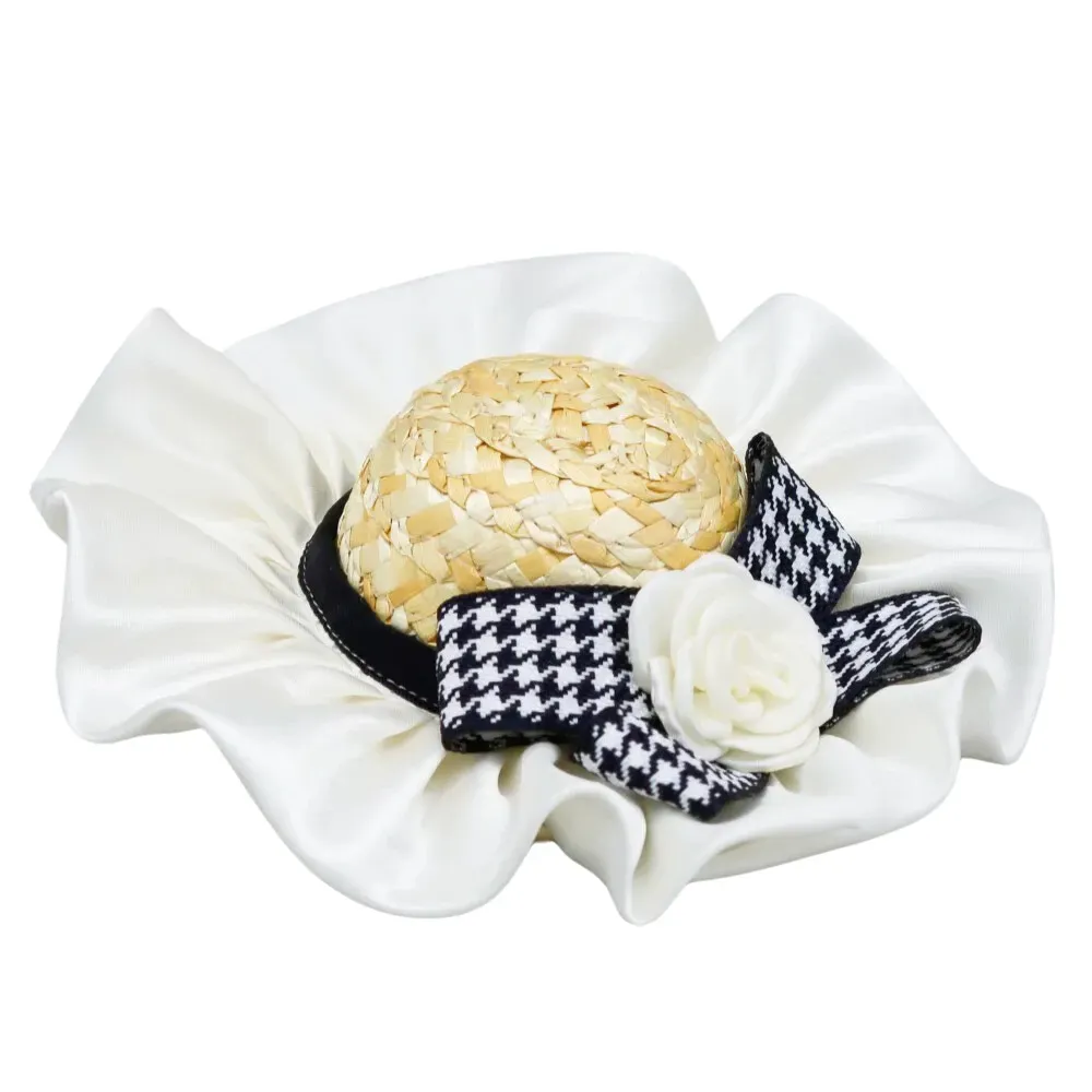 Lace-trimmed pet hat Elegant Chanel-Inspired Straw Pet Hat with Lace and Bow