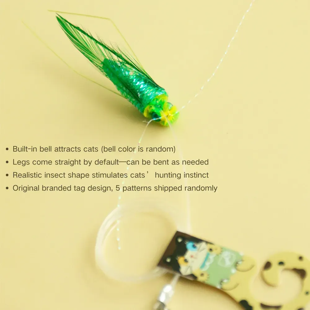Made from durable plastic and wire, this refill is tough enough to withstand scratching, biting, and daily use.