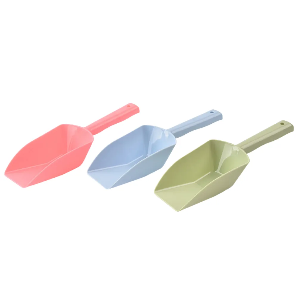 Plastic Cat Food Scoop