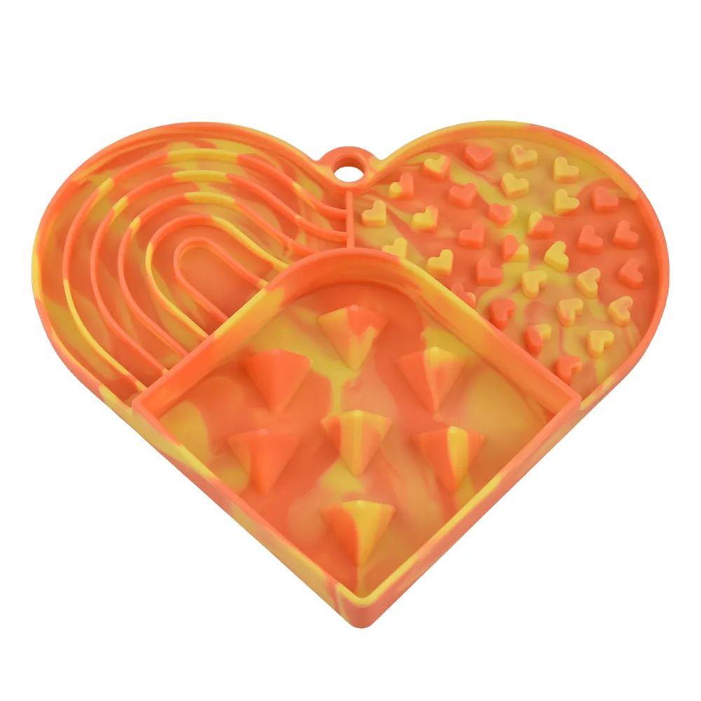 Heart-Shaped Non-Slip Slow Feed Design Silicone Pet Lick Mat_2