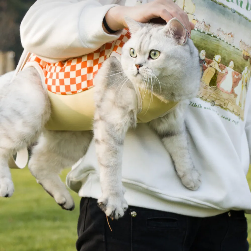 Checkered Cat Carrier Backpack     Portable Pet Sling Bag for Outdoor Walking