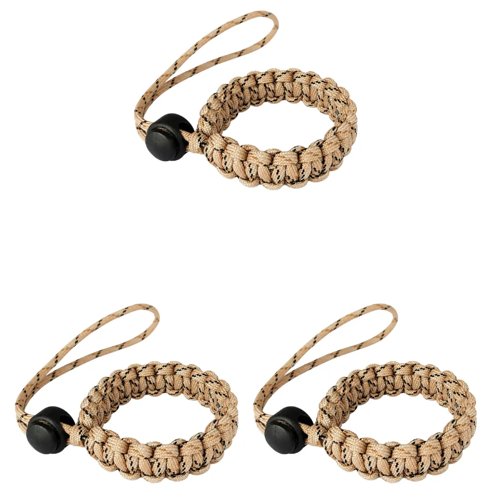 Desert camouflage anti-loss wrist leash for dogs made with braided paracord
