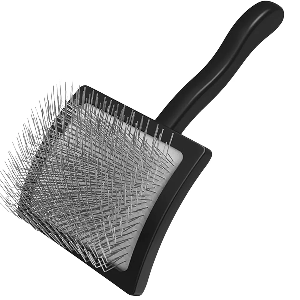 Black Dog Slicker Brush – Professional Grooming Tool Close-up of black slicker brush for dogs with fine metal bristles and ergonomic handle