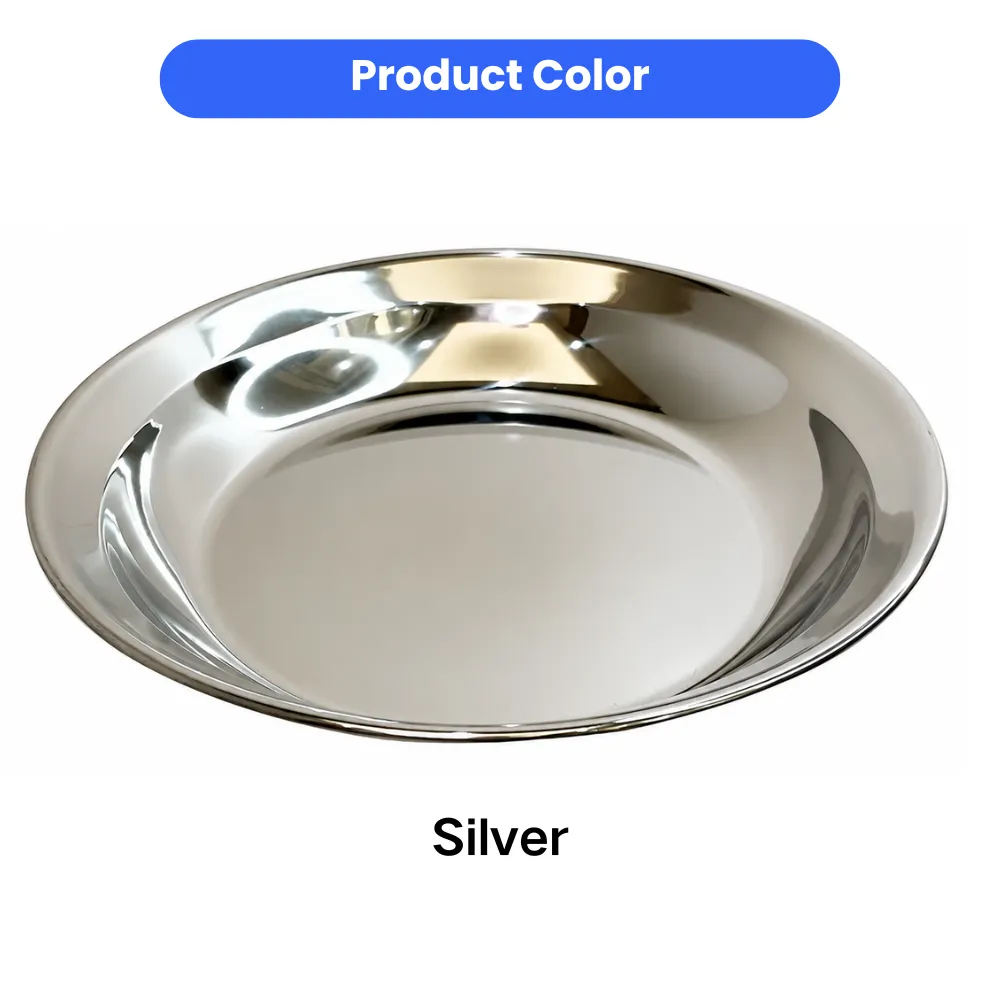 Silver stainless steel caSilver color stainless steel cat bowl with polished reflective finisht bowl on a clean white background for cats